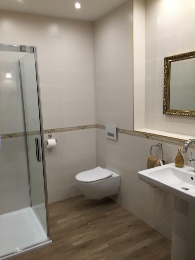 Apartman Pri Lyceu Banská Štiavnica Dış mekan fotoğraf